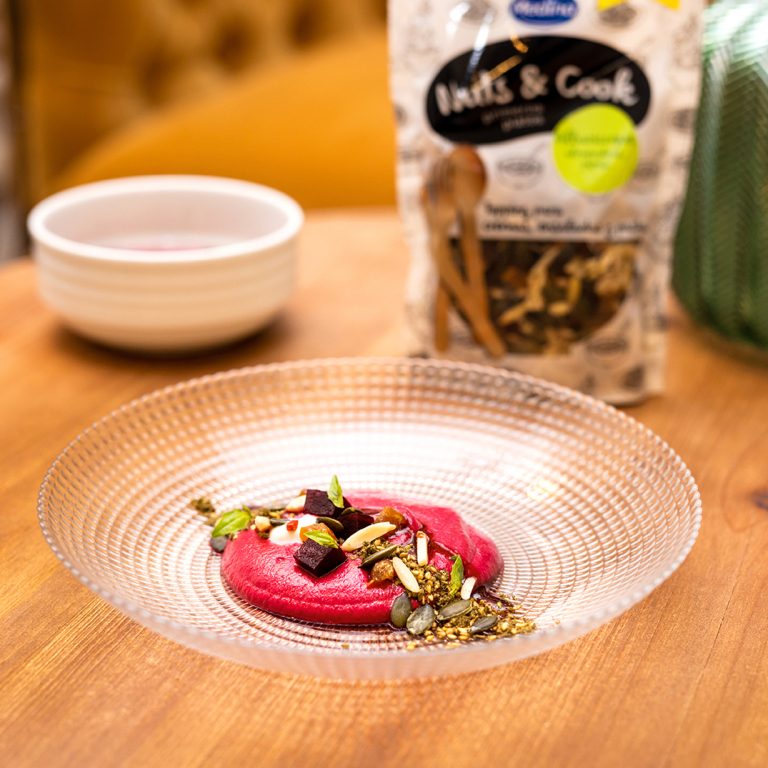 DIP REMOLACHA_NUTS AND COOK